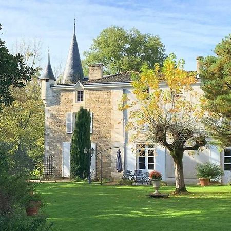 Mazette! Le Chateau Ниор Екстериор снимка